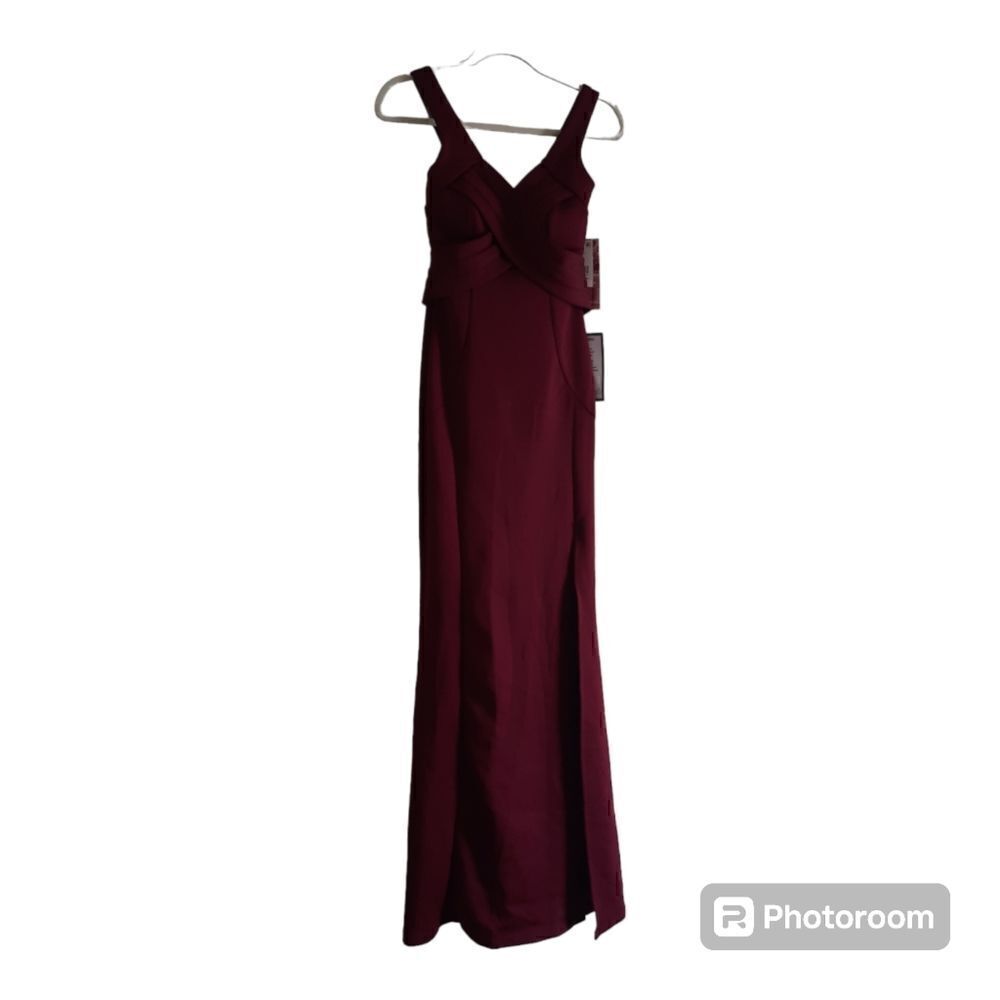 EMERALD SUNDAE Sleeveless Full-Length Mermaid Dress